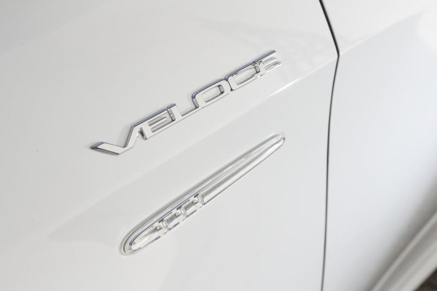 Логотип Alfa Romeo Giulietta Veloce (940) 2017 года  (JP) (фото 9 из 13)
